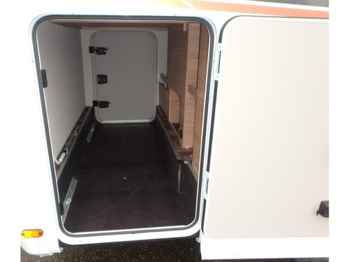 Weinsberg Pepper 640 MEG Angebot Wohnmobilvermietung Foto: 8