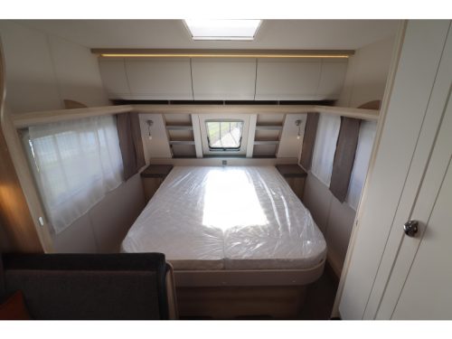 Hobby De Luxe 460 SFF MODEL 2027 - 577  photo: 14