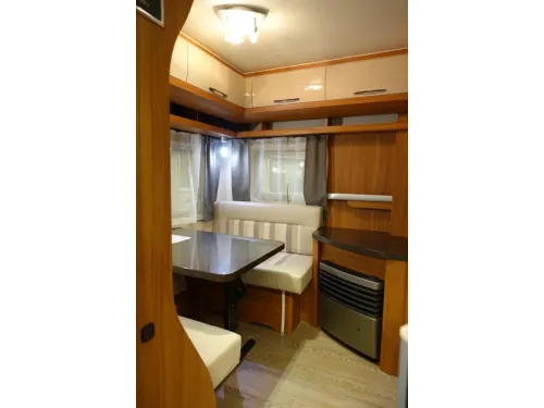 Hobby On Tour 460 HL cassette awning photo: 3
