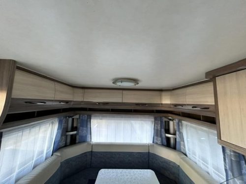 Hobby De Luxe 460 UFE Foto: 14