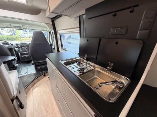 Crosscamp Full 600 CV 180HP Automatic Air Conditioning photo: 13