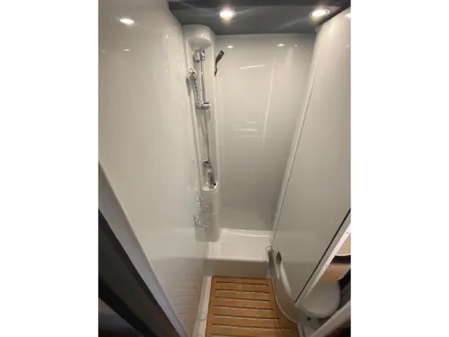 Dethleffs Globebus T 4 AUTOMAAT  Foto: 13