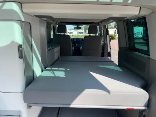 Volkswagen T5 California Comfortline 4 Motion Automatic Pop-top photo: 15