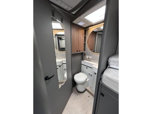 Hymer B-MC I 680  Foto: 12