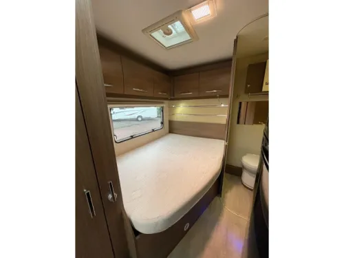 Chausson Flash 625 Drop-down bed 52000 km 2015 photo: 15