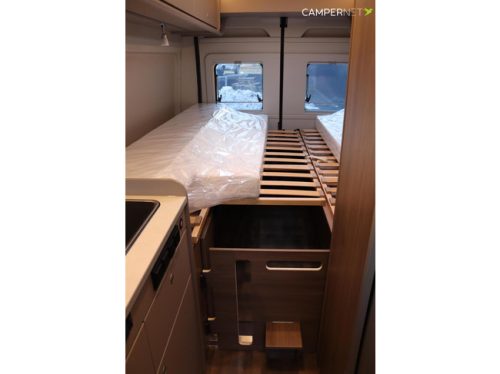 Carado CV 640 140cv Autom&aacute;tico | Paquete Pro + | Toldo | Camas individuales | Nuevo disponible en stock | Control de crucero adaptativo | foto: 15