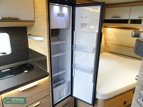 Knaus Sudwind 60 Years 500 FU SALE- Gro&szlig;er K&uuml;hlschrank Foto: 13
