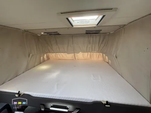 Knaus Sky I 700 LEG Foto: 12