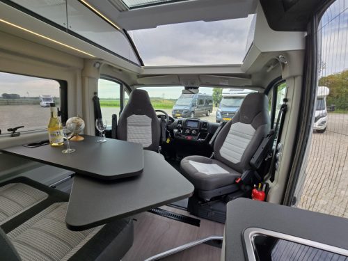 Adria Twin Supreme 640 SLB 2x Airco Omvormer Lithium  foto: 9
