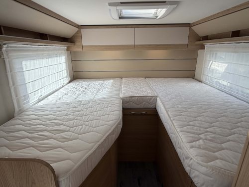 LMC Cruiser V646 photo: 22