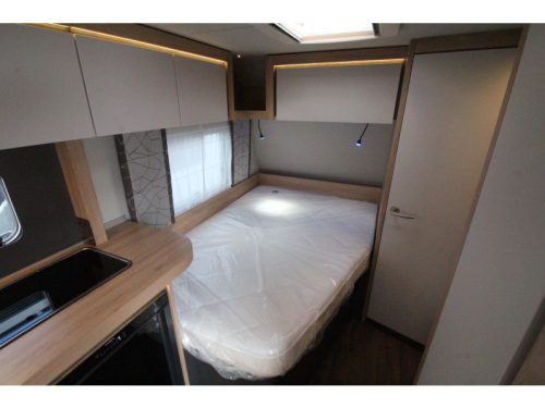Knaus Sport 450 FU Action model! photo: 8