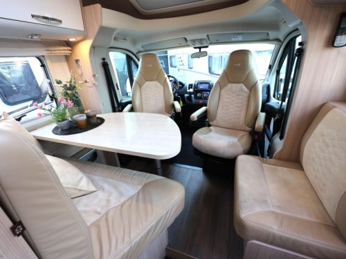 B&uuml;rstner Nexxo 660 T Automatic Roof air conditioning TV photo: 8
