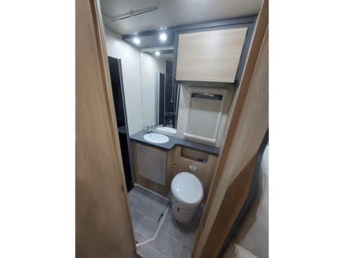 Itineo PJ 700 PJ700 Einzelbetten Hubdach Foto: 10