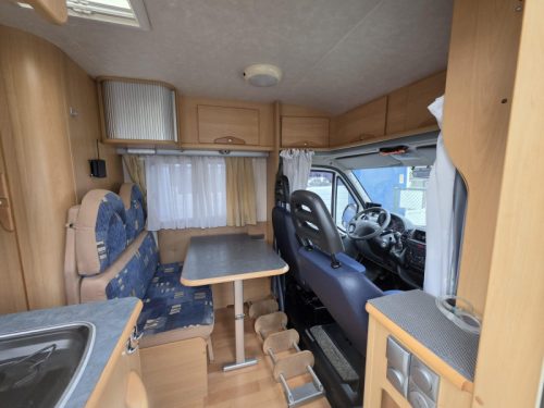 Adria Coral Compact 574 SP Fixed bed, 6M, Garage  photo: 3