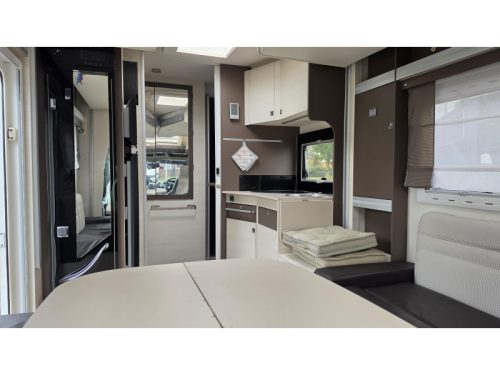 Challenger Mageo 270 single beds  photo: 8