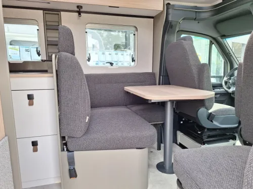 Hymer GT-S 600 XXL BED - LED - STEINGRAU photo: 3