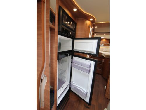 Carthago Chic C-Line I 4.9 LE-L Single beds + Pop-top roof  photo: 31