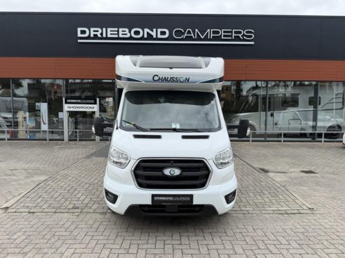 Chausson 640 Titanium Premium 170HP Automatic Lift Bed Solar Panel Very Spacious photo: 3