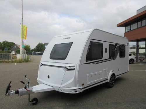 Knaus Sudwind Black Selection 420 QD COMPACT AND LARGE KITCHEN! photo: 17