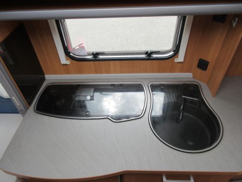 Knaus Sport 420 QD WITH UNICO BOLOGNA photo: 9