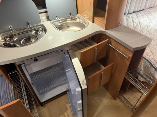Fendt Bianco 470 TFB FRANZ&Ouml;SISCHES BETT RUNDSITZGRUPPE ZELT Foto: 12