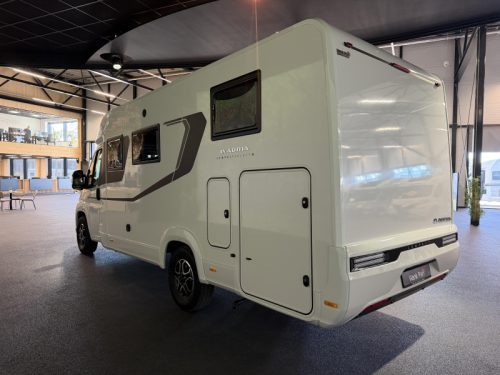 Adria Compact Select DL Automatik / L&auml;ngsbett Foto: 2