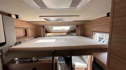 Weinsberg CaraSuite 700 MEG 2x airco 4 pers photo: 8