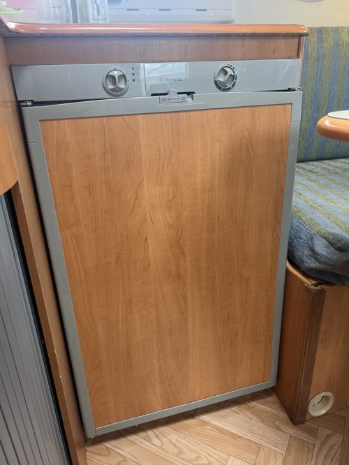 Joint 146 FRENCH BED + FACE TO FACE SOLAR PANEL MOTOR AIR CONDITIONING ! photo: 7