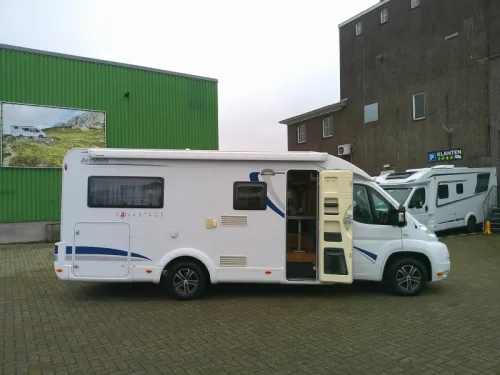 Dethleffs Advantage 6611 T Towing hitch  photo: 22