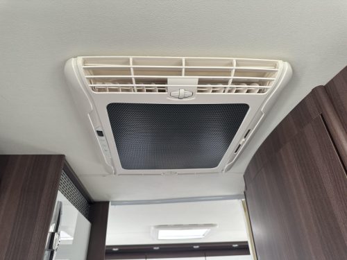 B&uuml;rstner Limited T 690 55 years - air conditioning - motor carrier photo: 9