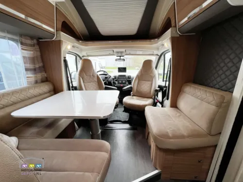 Adria Matrix M 670 SL Length and Lift Bed photo: 6