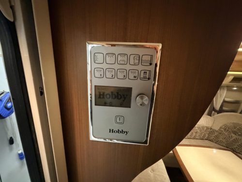 Hobby Premium 460 UFE BJ13, Mover, Awning, LUXE photo: 5