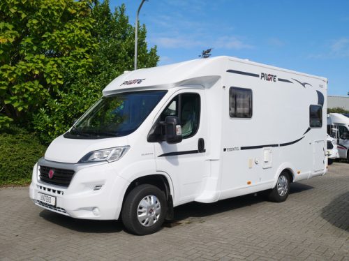 Pilote P650U, Automatic, Low Single beds, XXL Refrigerator photo: 2