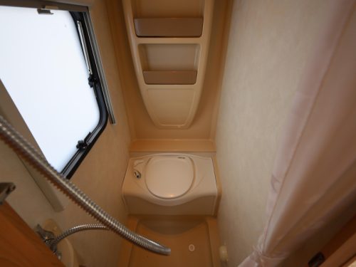 Adria Adora 492 UP mover | awning | awning photo: 15