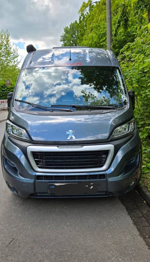 Peugeot Dethleffs Globetrail 600/ 140 PS Foto: 0