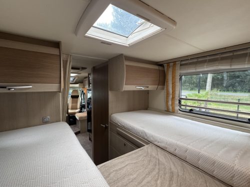 B&uuml;rstner Nexxo T 728 G E&P Levelsysteem und mehr! Foto: 1