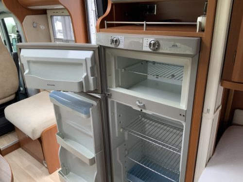 Chausson Allegro 96 &ndash; single beds low, toilet and shower room at the rear, very neat Motorhome year of manufacture. 2009 Motorhome centrum On The Road  photo: 15