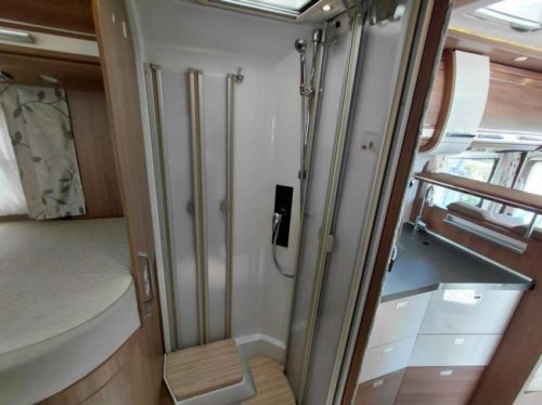 Carthago C-Compactline 144 LE - LENGTEBEDDEN - AUTOMAAT foto: 14
