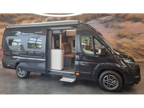 Adria Twin Supreme 640 SGX PopTop Roof
