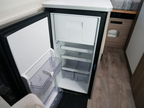 Carado 540 Pro, Automaat 9 Velocidades, Camper van Compacta de 5,40 Metros foto: 14