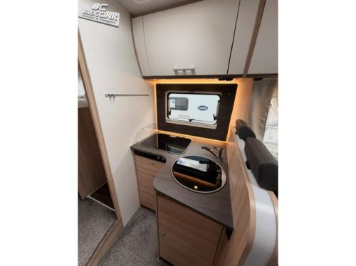 Sunlight T 68 Adventure Edition ENKELE BEDDEN foto: 7