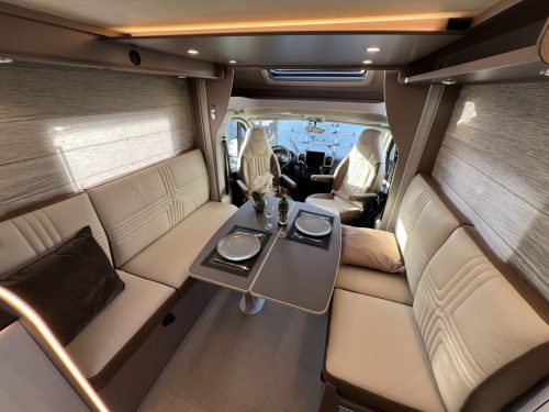 B&uuml;rstner Lyseo 684G HARMONY LINE HEFBED+9T AUTOMAAT FIAT 8 foto: 1