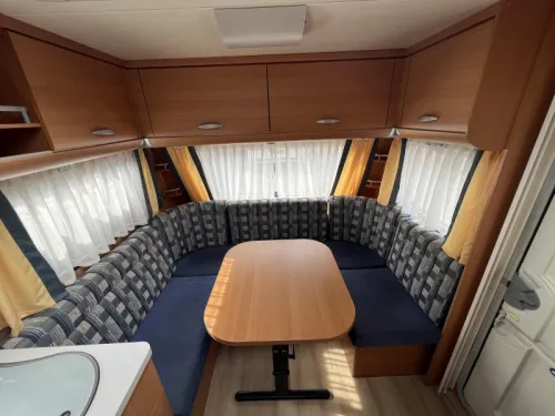 Knaus Sport Premium Line 450 FU Isabella Vorzelt Rangierhilfe Foto: 3
