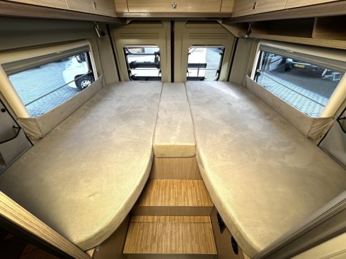 P&ouml;ssl Roadcruiser 640 Enkele-bedden/2017/Euro-6  foto: 10