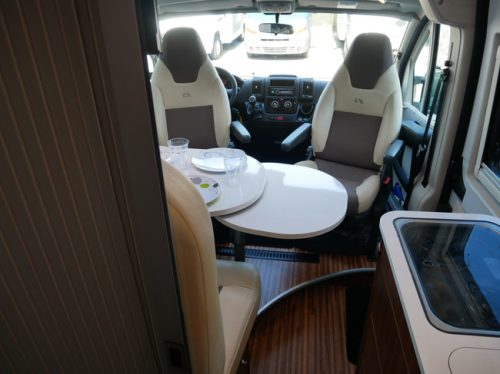 Adria Twin 640 SLX, L&auml;ngsbetten, Koni Sto&szlig;d&auml;mpfer, Bearlock Foto: 8