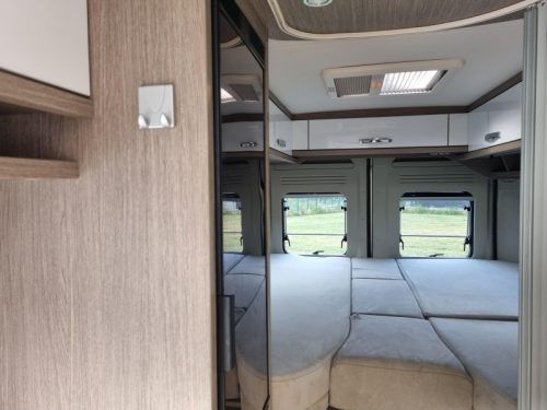 P&ouml;ssl Roadcruiser 640 Excellent condition, low mileage photo: 12
