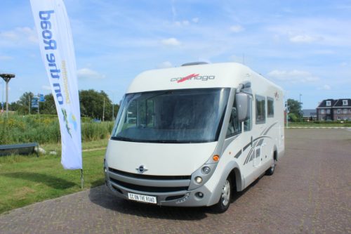 Carthago 4.2 Vollintegriert 2.3 M-jet 148 PS, Alko Fahrgestell Light, Motor-Klimaanlage, Hubbett & Querbett, Garage, Drehst&uuml;hle vorne, L-Sitz, Seitensitz, etc. Marum (Groningen) Foto: 0