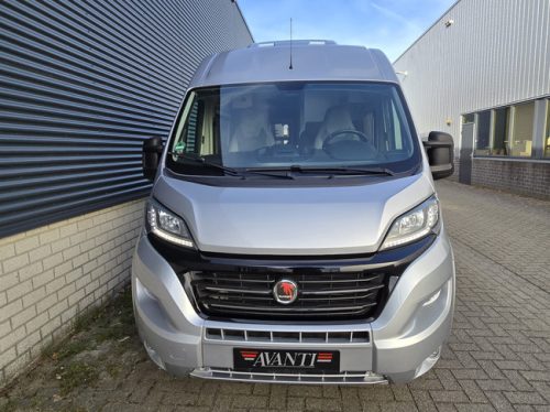 Sunlight CLIFF 600 EURO 6 ONLY 35,011 KM!! SOLAR PANEL LITHIUM AIR SUSPENSION TRANSVERSE BED SWIVEL SEATS photo: 8