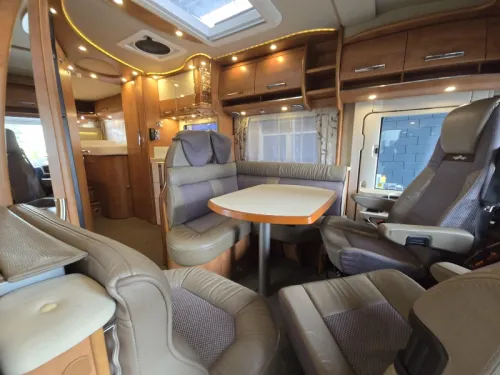 Carthago Chic C-Line I 4.8 3 Ltr Automaat 2015 Foto: 10