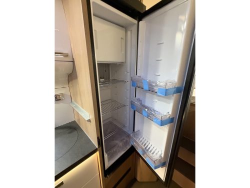 Carthago C-Compactline 141 LE Super Light Chassis photo : 13